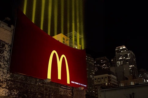 Наружная реклама ресторанной сети McDonalds - агентство Leo Burnett