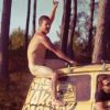 Голые  люди в рекламе Soöruz Surfwear